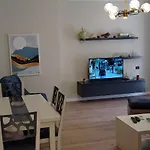 דירה Piazza_apartments_tirana טיראנה